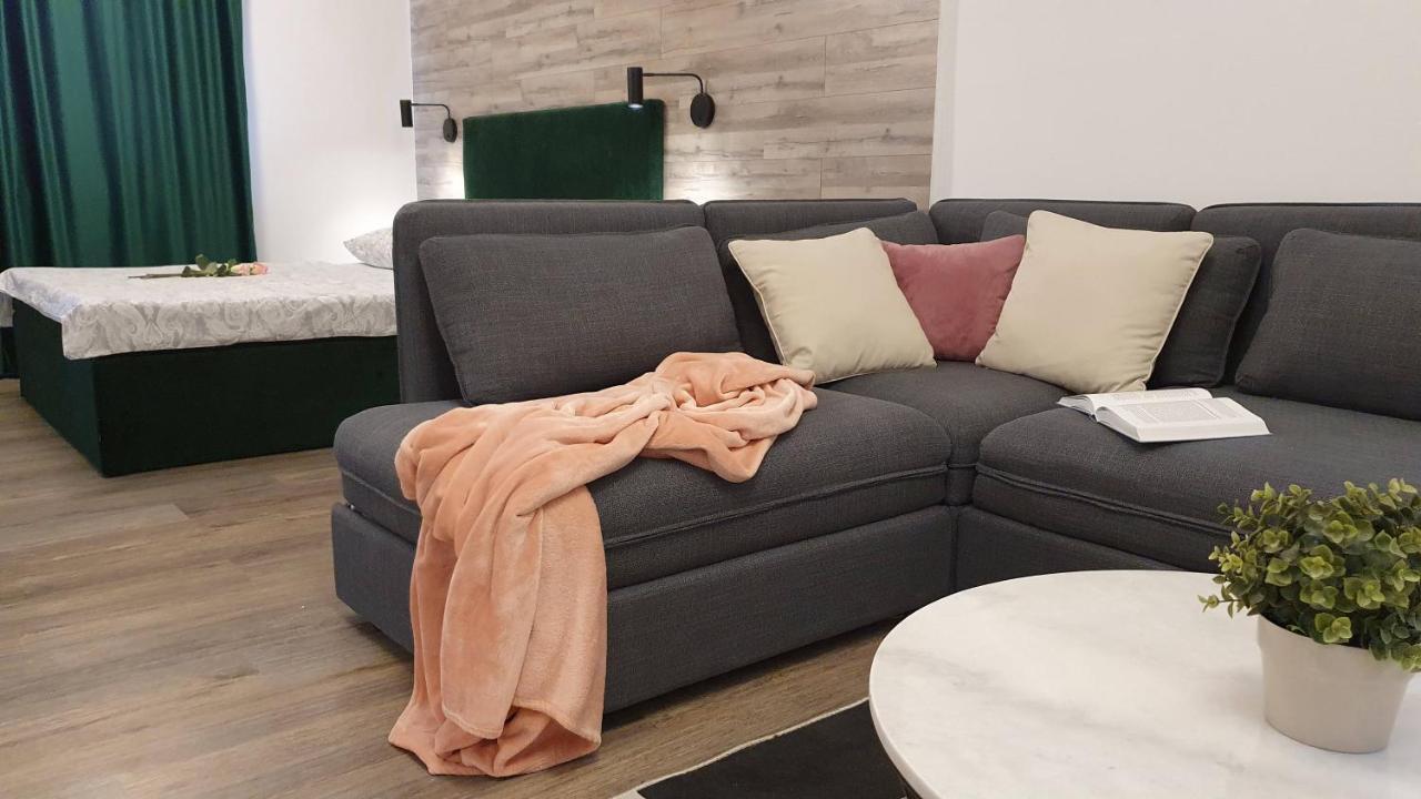 Apartments Lucic Слунь Екстер'єр фото
